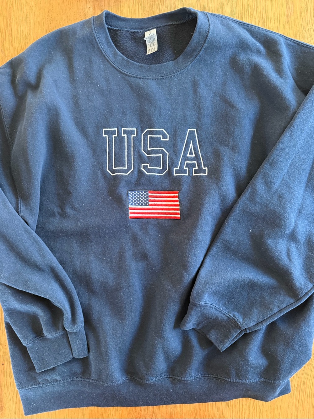 Men's Navy USA Flag Crewneck Sweatshirt